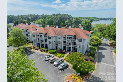 17919 Kings Point Drive #C, Cornelius, NC 28031 - Photo 9