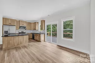 906 4th St NE, Conover, NC 28613 - Photo 13