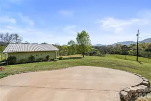882 Queentown Rd, Canton, NC 28716 - Photo 29