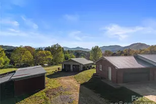 882 Queentown Rd, Canton, NC 28716 - Photo 5