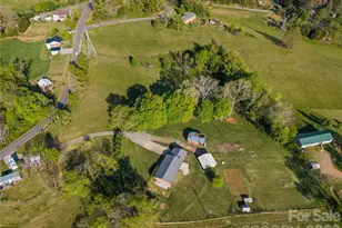 882 Queentown Rd, Canton, NC 28716 - Photo 31