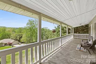 10 Country Rd, Hendersonville, NC 28791 - Photo 31