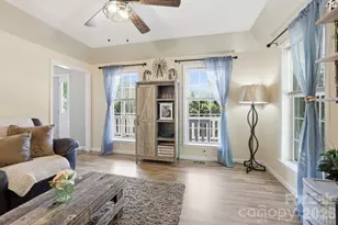 10 Country Rd, Hendersonville, NC 28791 - Photo 9