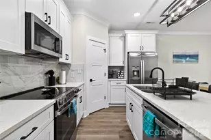 1933 St Mark St, Charlotte, NC 28216 - Photo 9