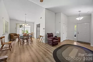 1057 Sardis Cove Dr, Charlotte, NC 28270 - Photo 5