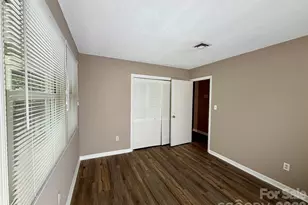 8 Creekside Ln, Asheville, NC 28803 - Photo 13