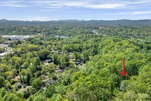 199 Garnet Wy, Hendersonville, NC 28791 - Photo 5