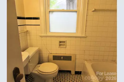 216 Harrill Street #B, Statesville, NC 28677 - Photo 9