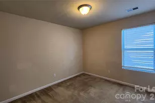 508 Knothole Ln, Charlotte, NC 28214 - Photo 13