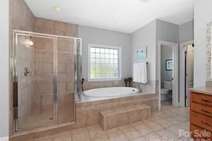 8638 Savannah Rd, Harrisburg, NC 28075 - Photo 25