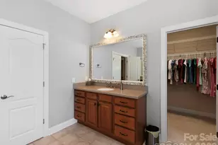 8638 Savannah Rd, Harrisburg, NC 28075 - Photo 27