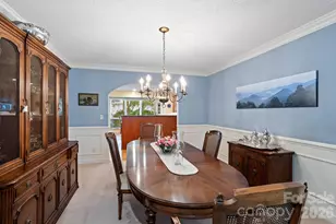 128 Forest View Dr, Flat Rock, NC 28731 - Photo 13