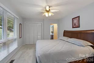 128 Forest View Dr, Flat Rock, NC 28731 - Photo 27