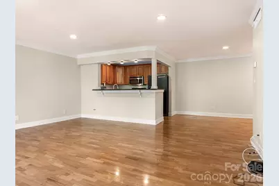 1323 Queens Road #309, Charlotte, NC 28207 - Photo 9