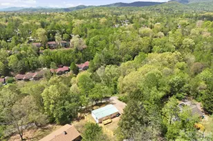 39 Upper Moffitt Rd, Asheville, NC 28805 - Photo 17
