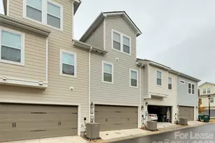 3329 Ada Ml Aly, Charlotte, NC 28205 - Photo 37
