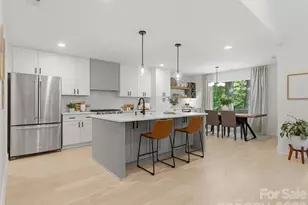 1611 E Barden Rd, Charlotte, NC 28226 - Photo 9