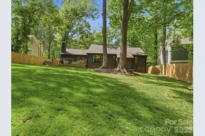 1611 E Barden Road, Charlotte, NC 28226 - Photo 25