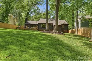 1611 E Barden Rd, Charlotte, NC 28226 - Photo 25