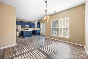128 Autumn Falls Dr, Lake Wylie, SC 29710 - Photo 7