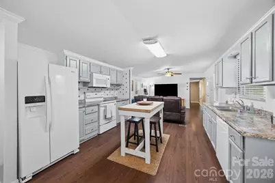 821 Nancys Place, Chester, SC 29706 - Photo 5