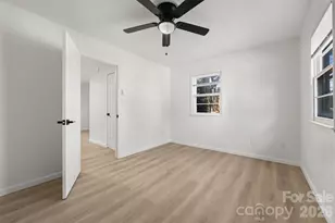 71 Maple St, Clyde, NC 28721 - Photo 13