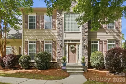 10706 Anglesey Court, Charlotte, NC 28278 - Photo 3