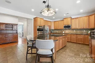 10706 Anglesey Ct, Charlotte, NC 28278 - Photo 9