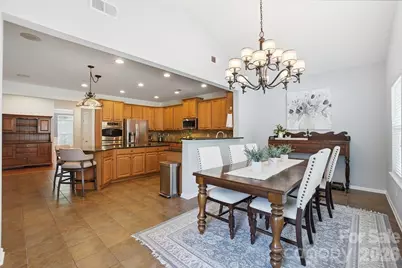 10706 Anglesey Court, Charlotte, NC 28278 - Photo 13