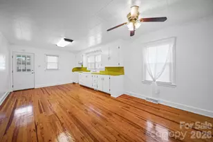 708 N Bostian St, China Grove, NC 28023 - Photo 5