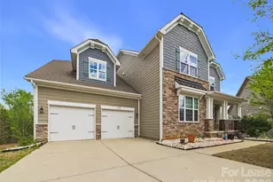 1379 Corey Cabin Ct, Fort Mill, SC 29715 - Photo 3