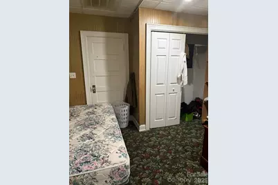 880 N Main Street, Marion, NC 28752 - Photo 35