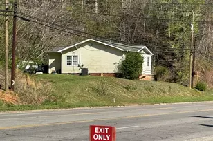 880 N Main St, Marion, NC 28752 - Photo 7