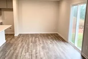 136 Brentwood Dr, Statesville, NC 28625 - Photo 3