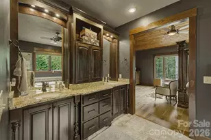 5613 Rocky Falls Ln, Lenoir, NC 28645 - Photo 29