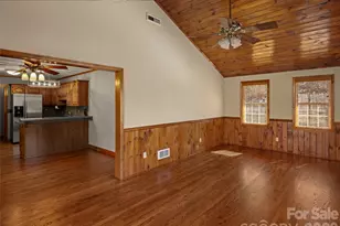 609 N Fork Rd, Black Mountain, NC 28711 - Photo 9