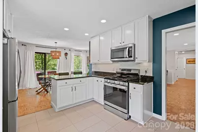 52 Mark Twain Road, Asheville, NC 28805 - Photo 9