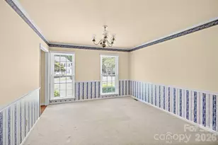 5636 Ivygate Ln, Charlotte, NC 28226 - Photo 7
