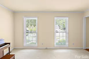 5636 Ivygate Ln, Charlotte, NC 28226 - Photo 5