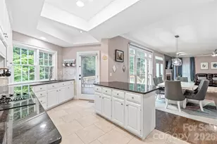 8600 Brownes Pond Ln, Charlotte, NC 28277 - Photo 19