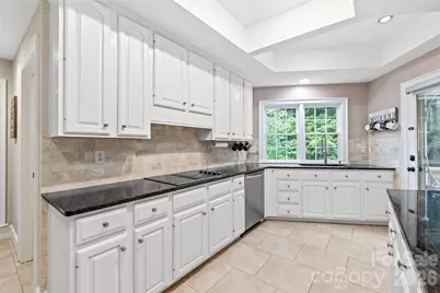 8600 Brownes Pond Lane, Charlotte, NC 28277 - Photo 17
