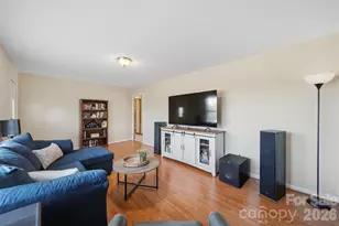 184 Edgegreen Ct, Taylorsville, NC 28681 - Photo 5