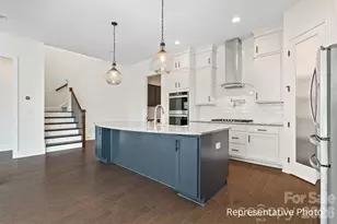 20392 Queens St, Cornelius, NC 28031 - Photo 5