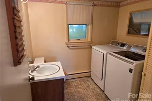 2309 24th Ave NE, Hickory, NC 28601 - Photo 9