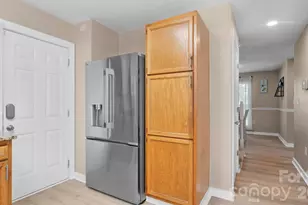 2170 Charles Towne Ct, Kannapolis, NC 28083 - Photo 21