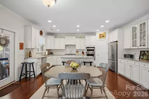 6193 Jack Thomas Dr, Fort Mill, SC 29707 - Photo 11