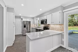 5728 Carmel Station Ave, Charlotte, NC 28226 - Photo 9