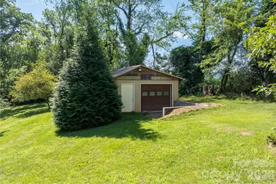17 Squires Lane, Candler, NC 28715 - Photo 15