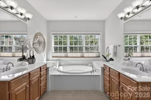 4936 Hawk Shadow Ln, Charlotte, NC 28277 - Photo 27