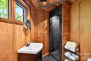 106 Windy Gap Rd, Asheville, NC 28804 - Photo 23